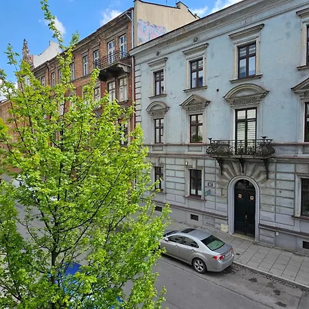 Old Town Apartment
